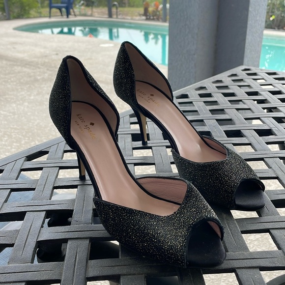 kate spade Shoes - Kate Spade heels size 10